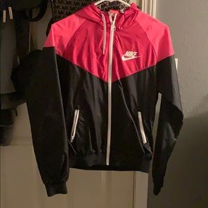 Wind breaker jacket